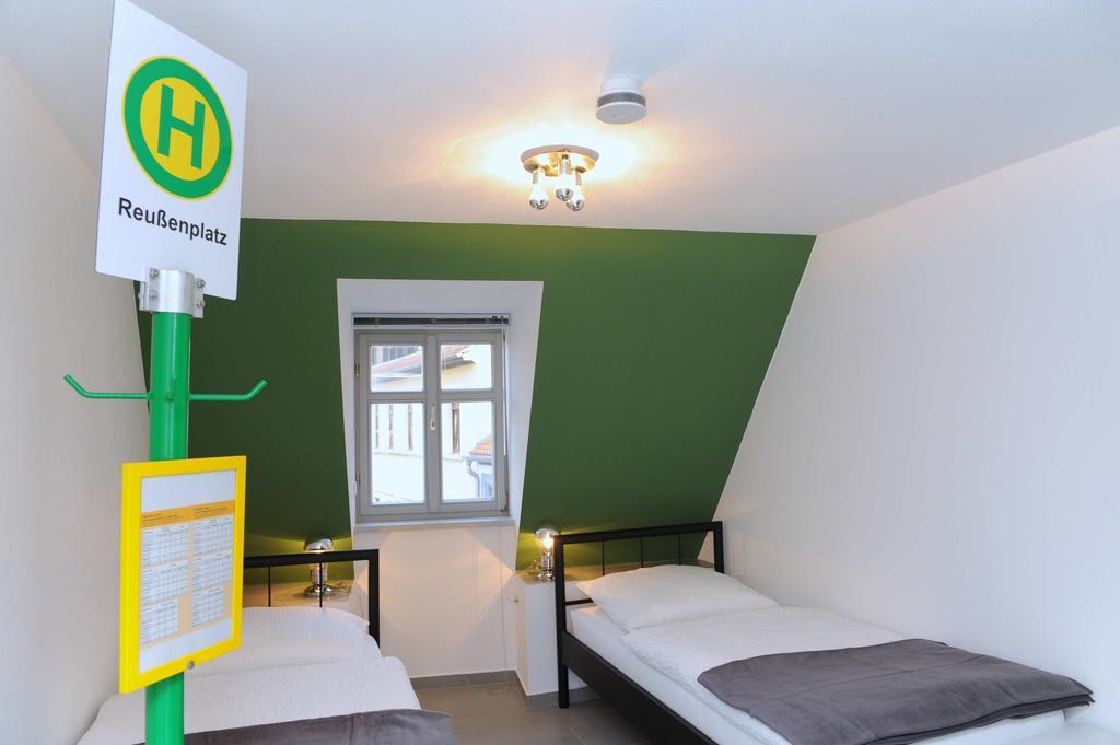 Pension Typisch Naumburg Naumburg  Oda fotoğraf
